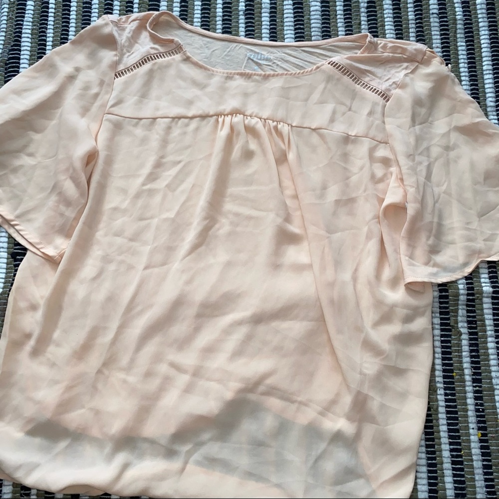 Women’s Blouse
